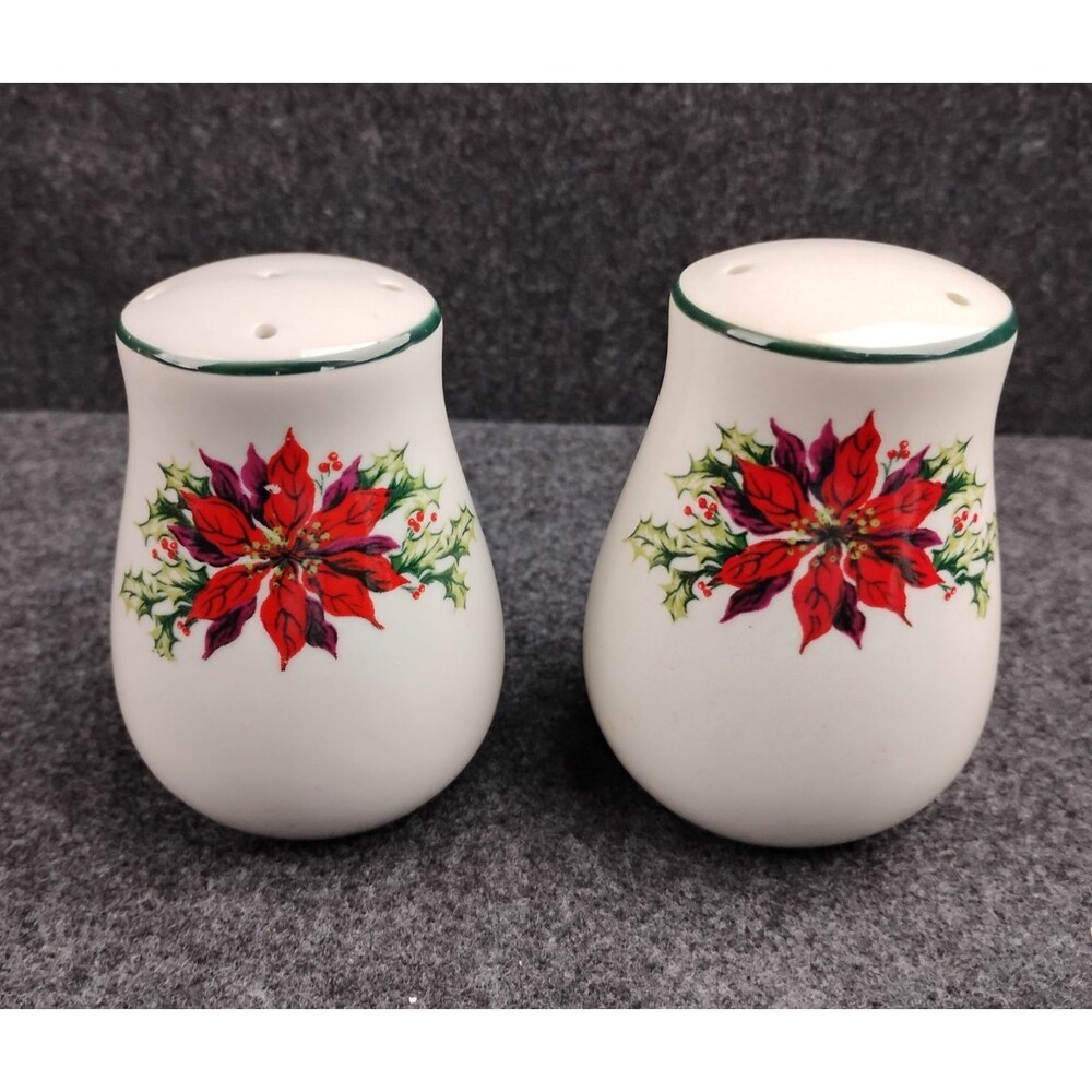 TOTALLY TODAY Porcelain Salt and Pepper Shakers CHRISTMAS POINSETTIA HOLLY